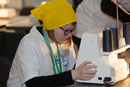 «Подушка для битья». Народ видит истинное отношение к России - «Общество»