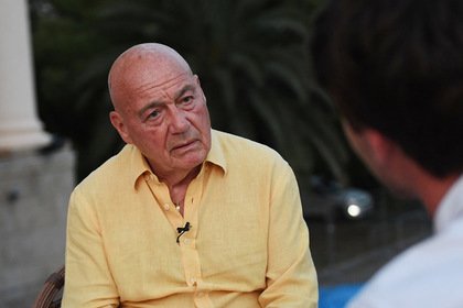 Россияне оценили решение по вознаграждению экипажа лайнера А321 - «Общество»