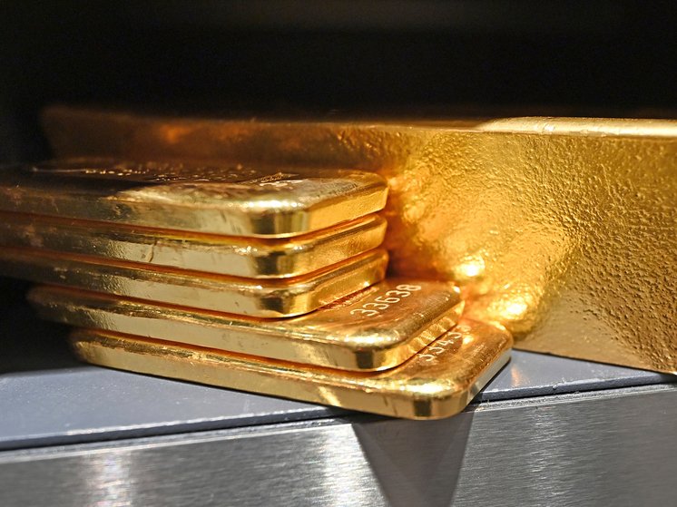 Россияне массово скупают золото: поможет ли это сберечь накопления - «ЭКОНОМИКА»