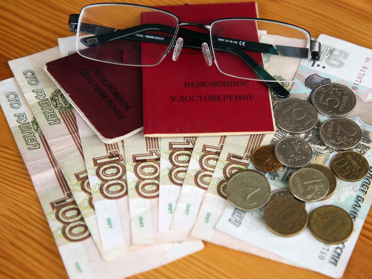 Работающих пенсионеров ждет увеличение выплат с 1 августа: кто и сколько получит - «ЭКОНОМИКА»