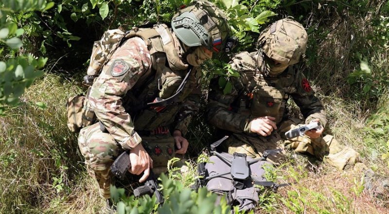 Власти Крыма ввели дополнительные выплаты для военных, участвующих в СВО с первых дней - «Новости Крыма»